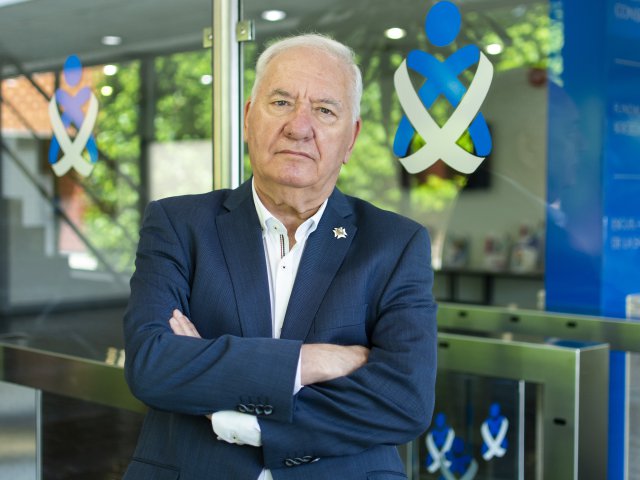 Florentino Pérez Raya, presidente del Consejo General de Enfermería